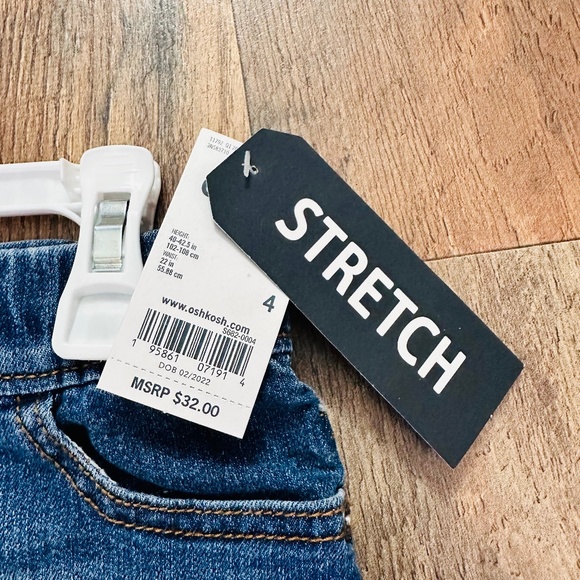 NEW OshKosh B'Gosh Stretch Elastic Waist Denim Jean Shorts Size 4 or 10 - Picture 3 of 5